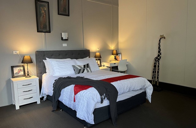1. Large studio apt pet friendly separate kitchen laundry and bathroom.