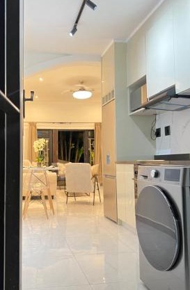 10 Lagoon Cabanas Ramsgate