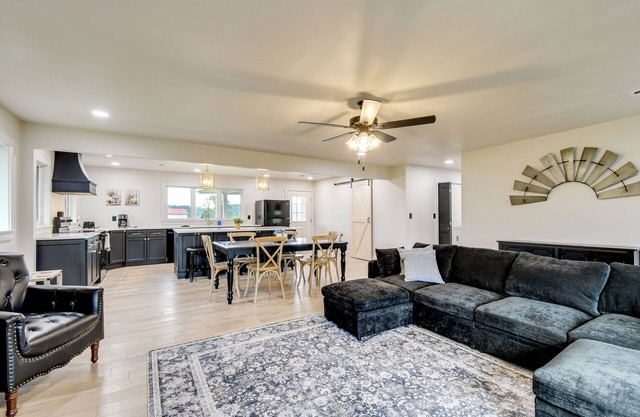 10 Mi to Red River Gorge: Peaceful Rural Getaway!