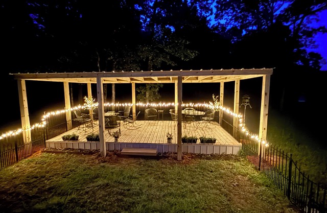 💐10 min to Trade Days, Pets, Deck, 6 separate beds, 🌲