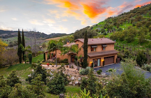 10% Off June - 6Br,Close to Town and Wineries!
