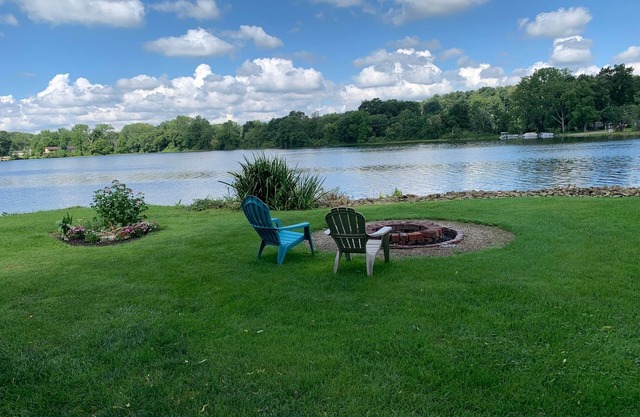 10% Off Loudonville Street Fair Oct 1-3 & 6-10-Lakefront Cottage at O'Dells Lake