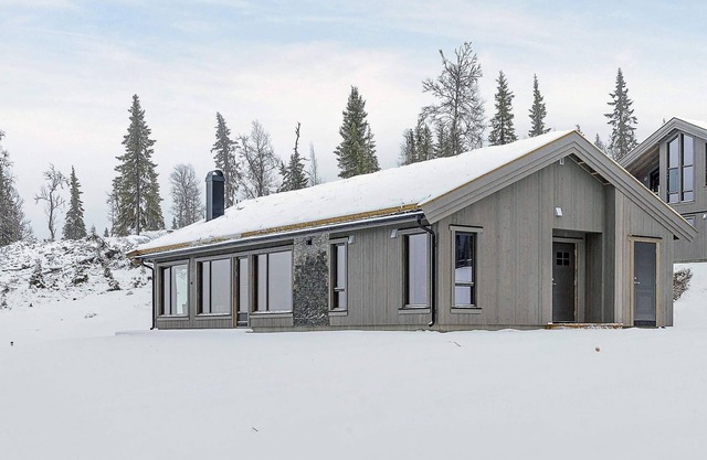10 person holiday home in Fåvang