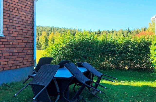 10 person holiday home in KÅRBÖLE