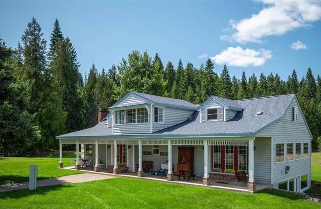 10 private acres for up to 12 people.