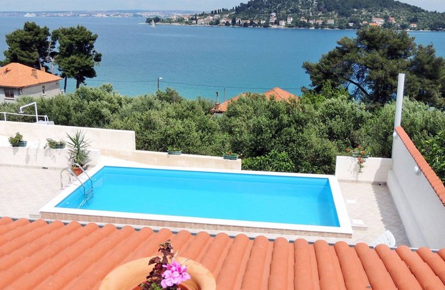 100 m² Accommodation ∙ 3 bedrooms ∙ 6 guests