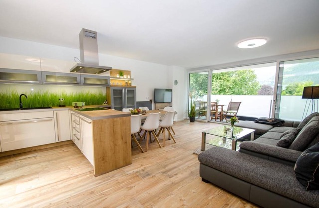 100 m² Apartment ∙ 3 bedrooms ∙ 6 guests