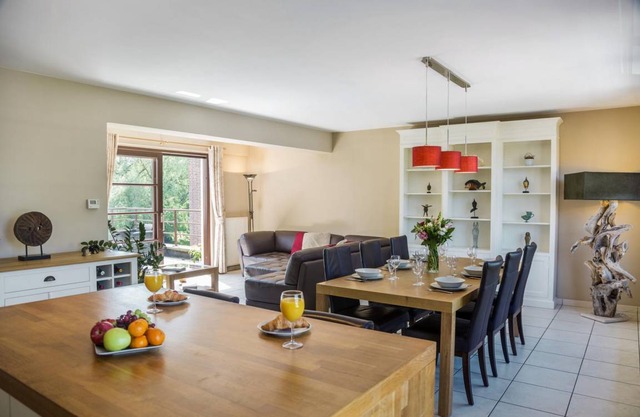 100 m² Apartment ∙ 2 bedrooms ∙ 5 guests