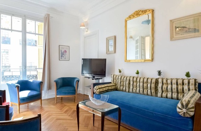 100 m² Apartment ∙ 2 bedrooms ∙ 4 guests