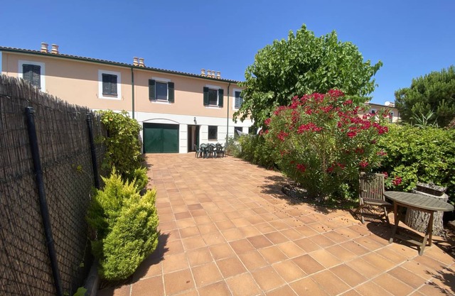 100 m² House ∙ 3 bedrooms ∙ 7 guests