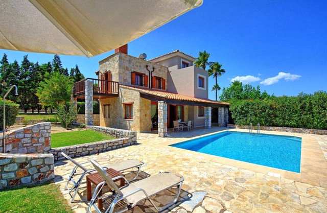 100 m² Villa ∙ 2 bedrooms ∙ 4 guests