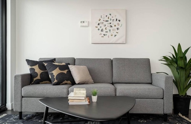 (1001)Downtown Glasshouse Luxury 1 Bdr +Fast WiFi(311)