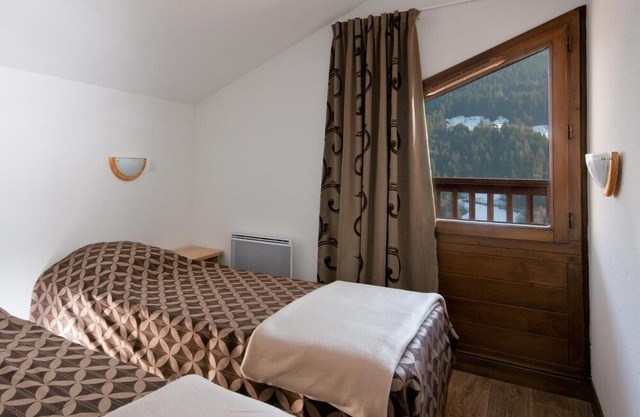 100m from shops, fitness, swimming pool, terrace, balcony, tv, 20m², Les Saisies