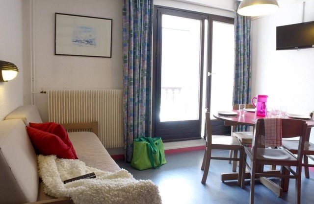 100m from ski slopes, balcony, parking, tv, ski locker, 23m², Ceillac en Queyras