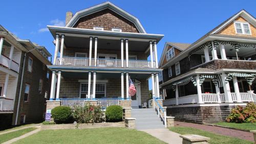 1029 New Jersey Avenue -Azure Estate