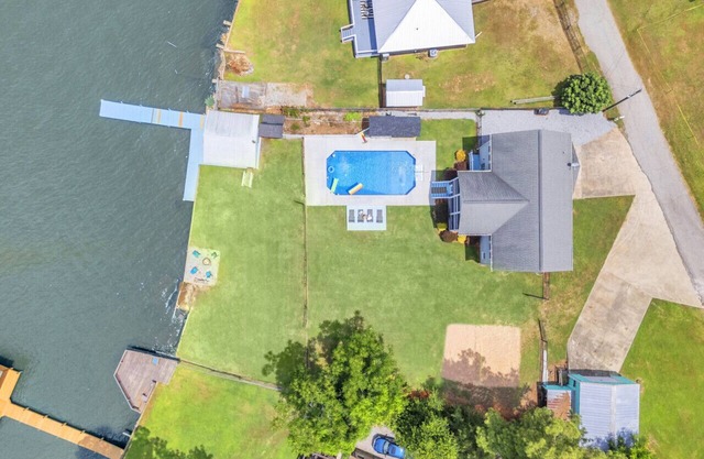 103 Shoreline Drive @ Greenwood, SC