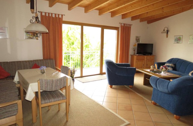 105 m² Apartment ∙ 2 bedrooms ∙ 2 guests