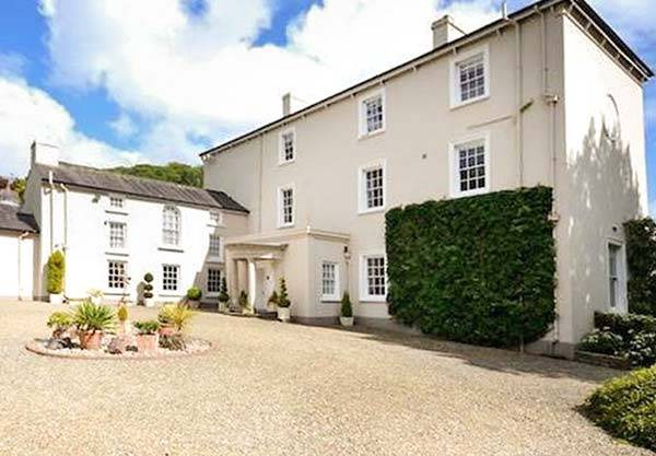 105 m² Cottage ∙ 2 bedrooms ∙ 4 guests