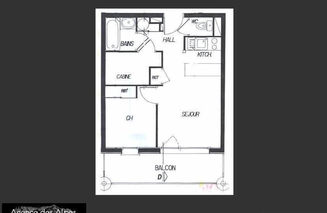 10m from ski slopes, 1st floor, balcony, tv, ski locker, 34m², Les Menuires