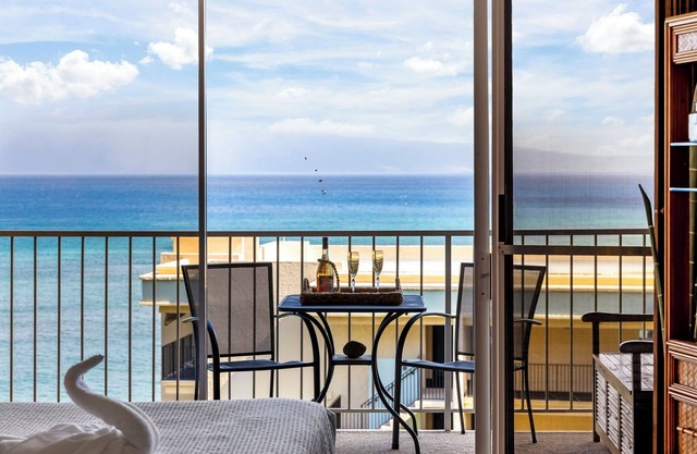 10th floor Oceanview studio @ Royal Kahana Resort