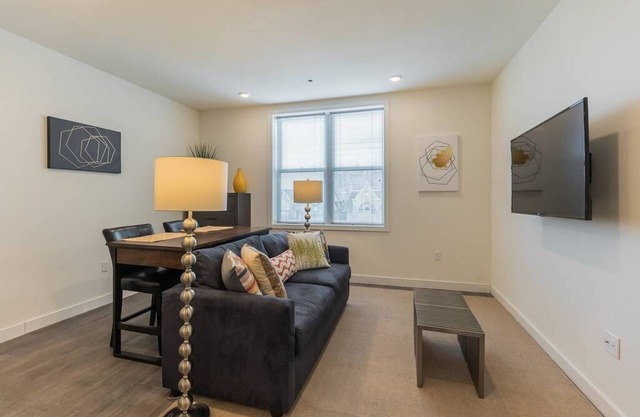 110 Coming for CHOP or PENN? This is a GREAT CHOICE