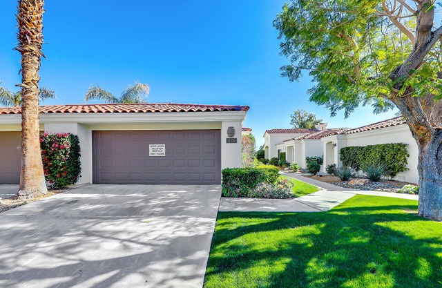 112LQ PALMER PRIVATE COURSE EASY LIVING 3 BEDROOM 2 BATH CONDO