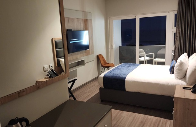 12 Oceans Hotel and Conference Centre