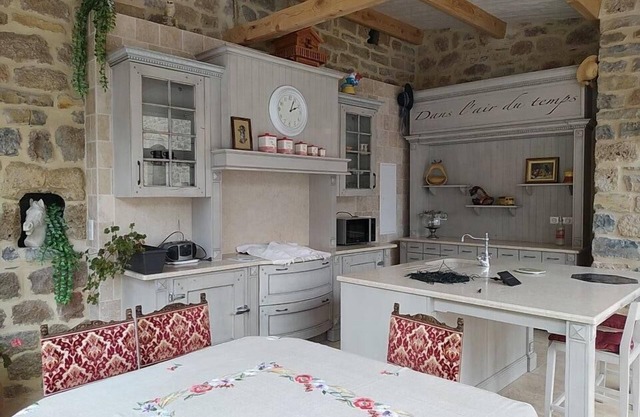 12-person gîte in Molines