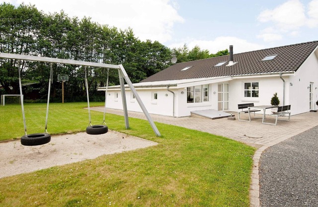 12 person holiday home in Egå-By Traum