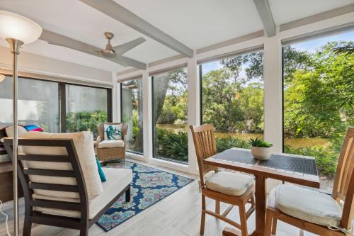 1205 Lagoon Villas