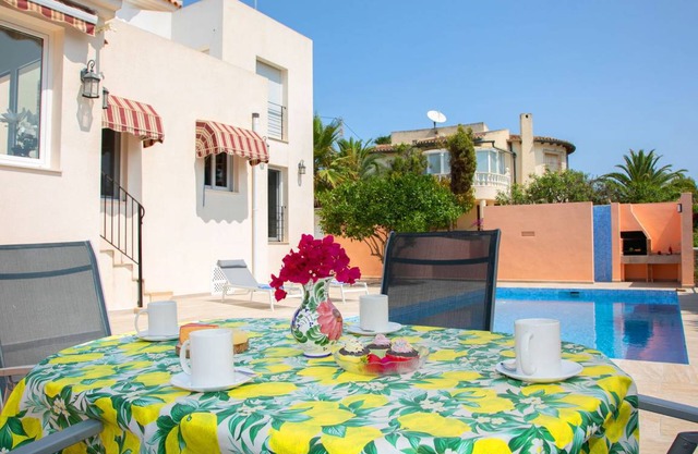 Abahana Villas Baladrar Way 