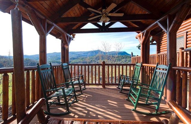 128 m² Cabin ∙ 3 bedrooms ∙ 8 guests