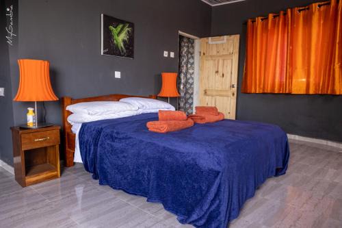 13-Bed Complex - Pool - Parking