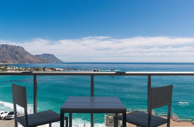 13 Dunmore : Pam Golding Properties