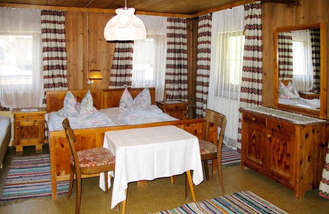 130 m² Apartment ∙ 5 bedrooms ∙ 10 guests