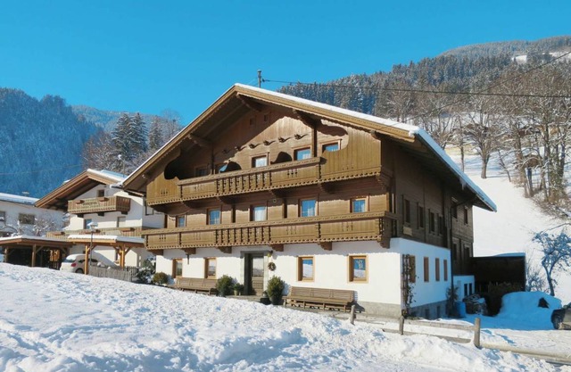 130 m² Apartment ∙ 5 bedrooms ∙ 10 guests