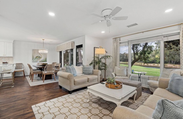1314 Fairway Oaks: 3BR, Golf & Lagoon Views, Beach Gear/Bike Credit