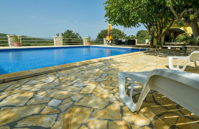 140 m² Apartment ∙ 3 bedrooms ∙ 6 guests
