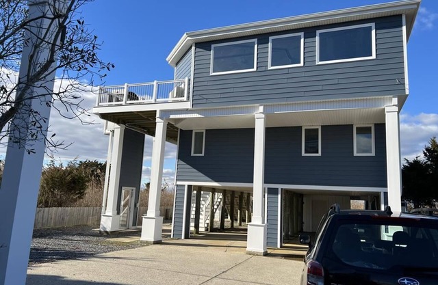 1400 Landis Ave East - Rear House