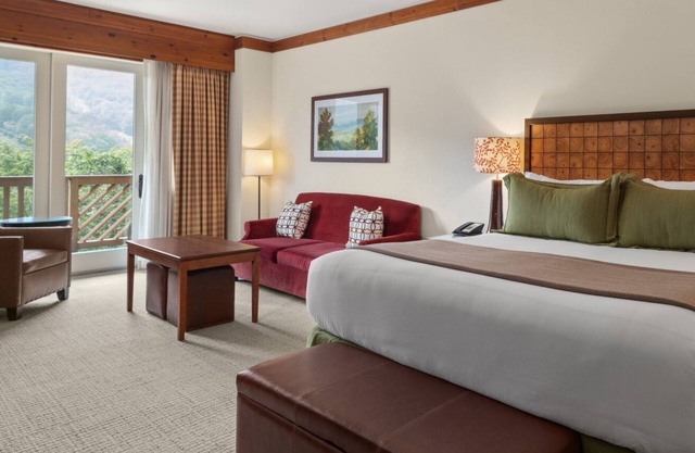 #1428 * Lodge at Spruce Peak | Ski in Ski out | Studio | Expansive views of Spruce Peak and Village