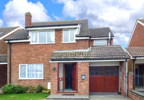 145 m² Cottage ∙ 4 bedrooms ∙ 7 guests