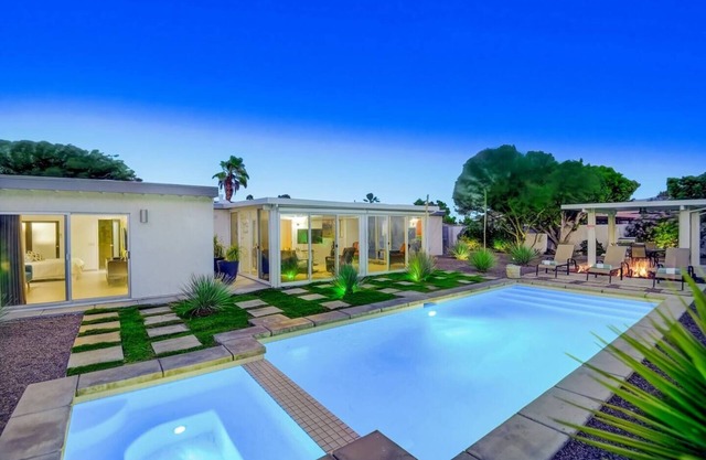 15% Off Oct! Private Pool/Hot Tub, Great Reviews