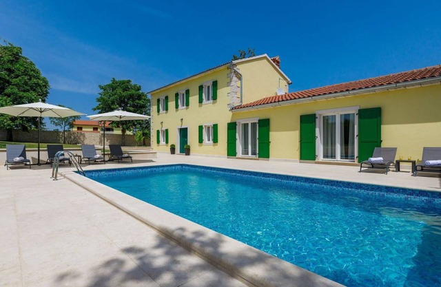 150 m² Accommodation ∙ 4 bedrooms ∙ 8 guests