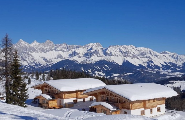 150 m² Apartment ∙ 5 bedrooms ∙ 20 guests