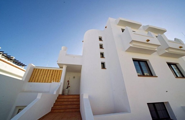 150 m² Villa ∙ 4 bedrooms ∙ 12 guests