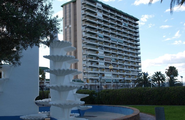 15th Floor Luxury Apartment