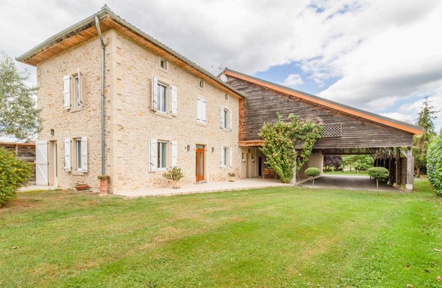 160 m² House ∙ 4 bedrooms ∙ 8 guests