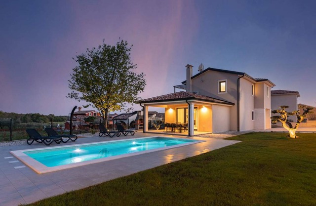 160 m² Villa ∙ 2 bedrooms ∙ 6 guests