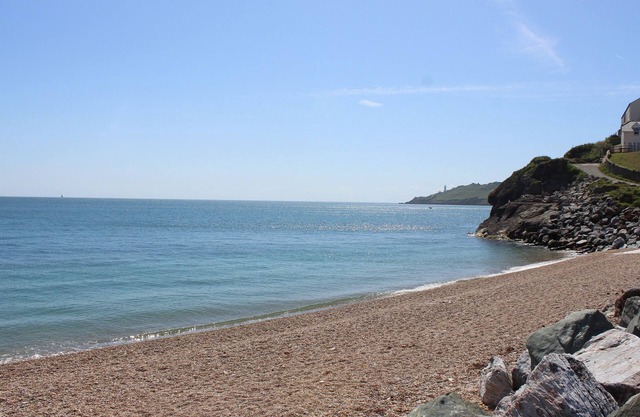 17 AT THE BEACH, pet friendly, country holiday cottage in Slapton