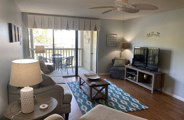 170 Beach Club Villa - First Floor Condo